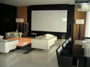 ホームシアター 青山のマンション