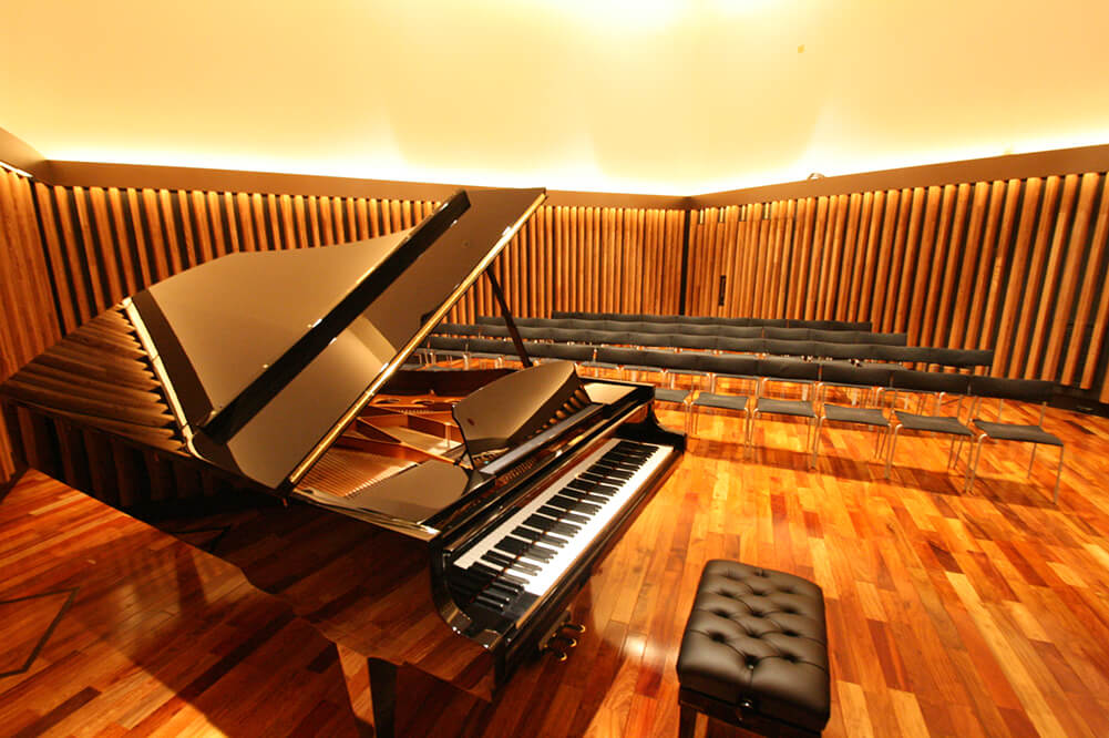 音楽ホール フェリーチェ様